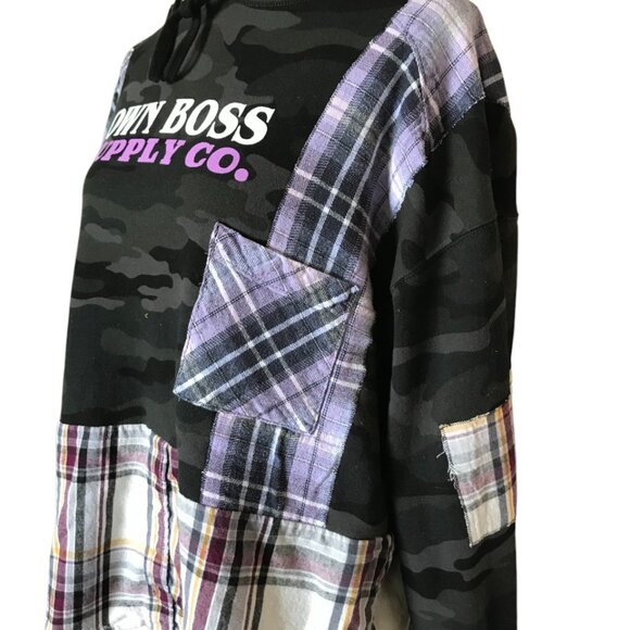 Patchwork Camo Hoodie, Size M-L: Upcycled Hipster Grunge Violet Plaid Sweatshirt - Picture 8 of 14